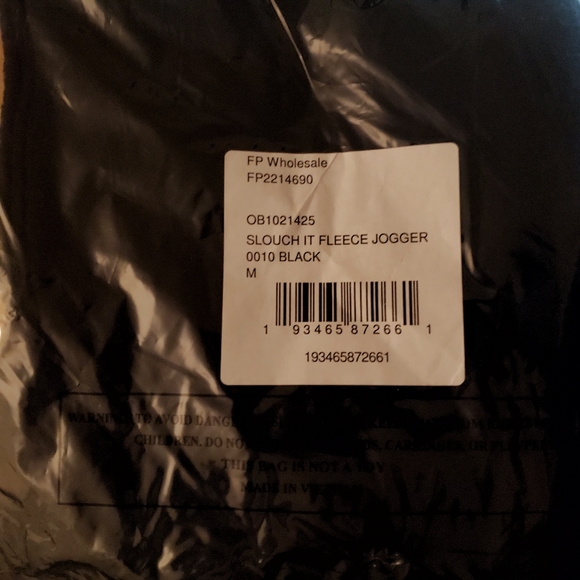 Free People Slouch It Joggers Sweatpants - Picture 3 of 3